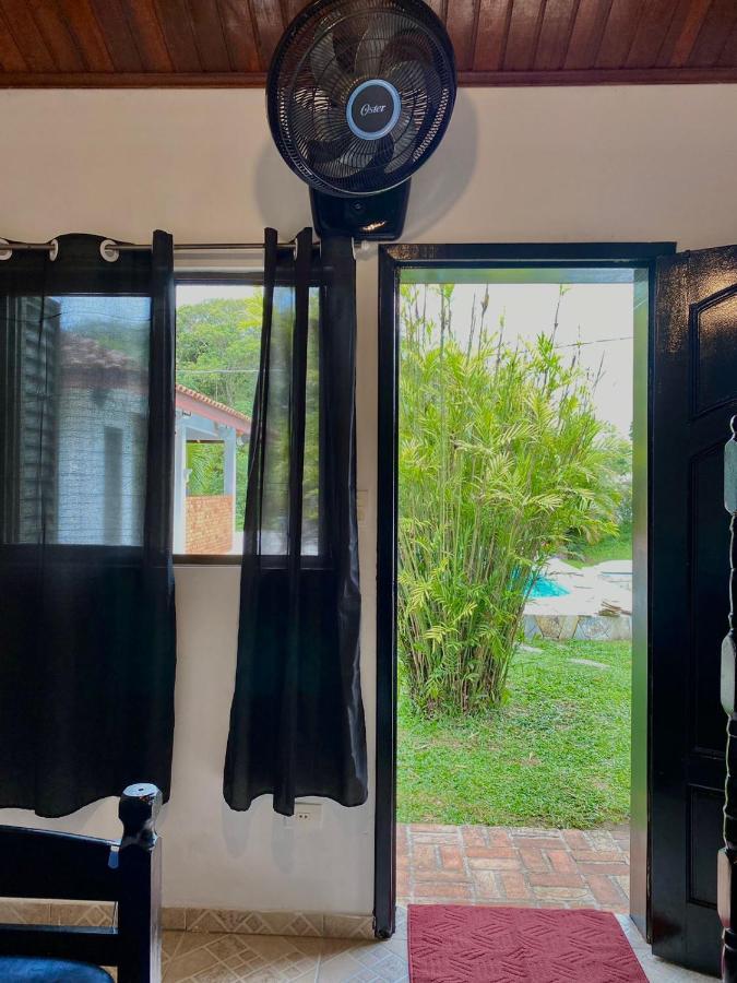 Pousada Marion Pontal do Paraná Exteriör bild